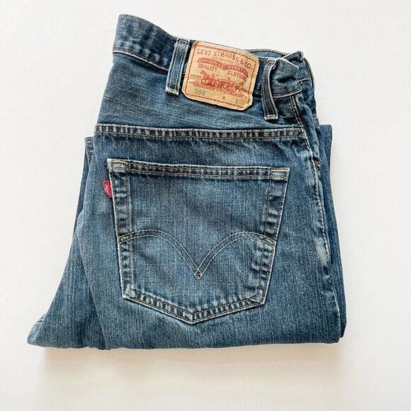Mens Levis 559 38x33.5 Relaxed Straight Leg Blue Denim Jeans Distressed Vintage - Picture 4 of 12